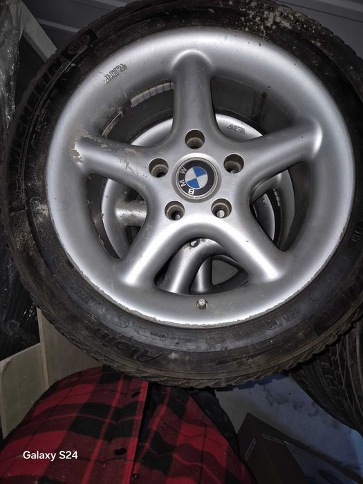 cauciguri cu genti  de aluminium original BMW