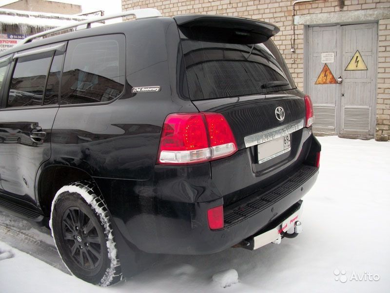 Фаркоп Toyota Land Cruiser