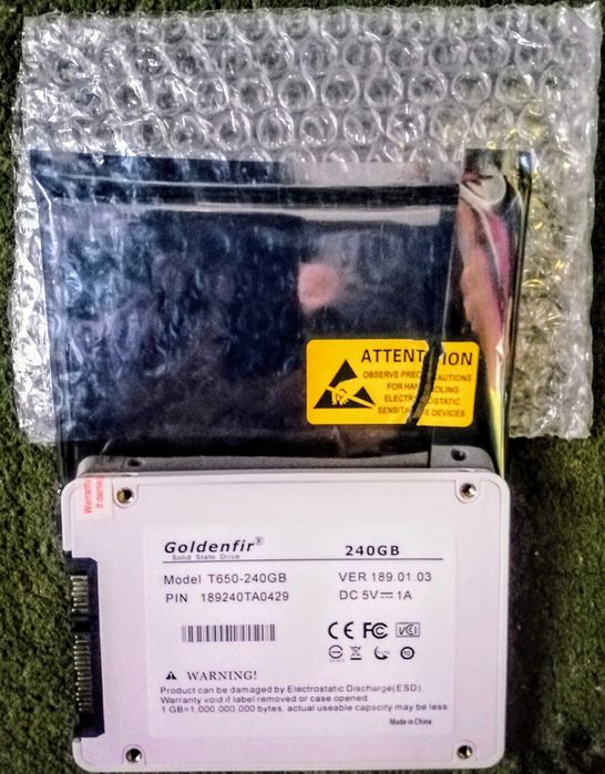 SSD диск 2.5 SATA