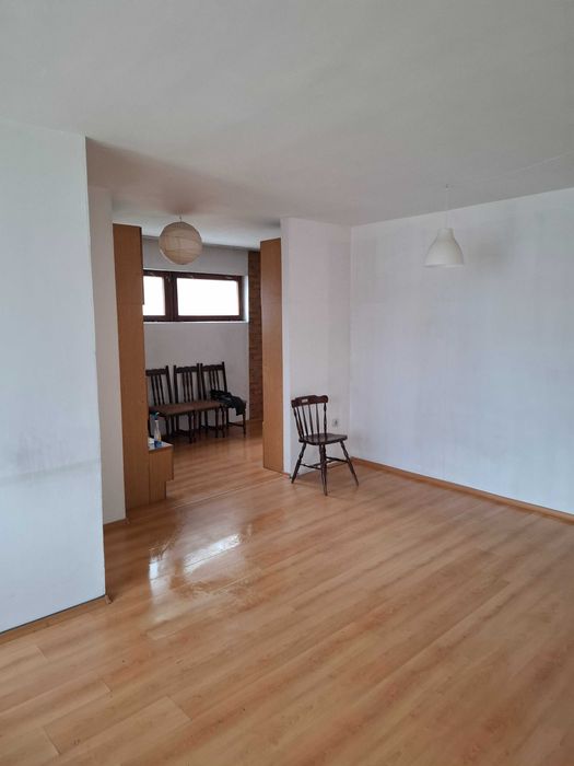 Продавам двустаен апартамент