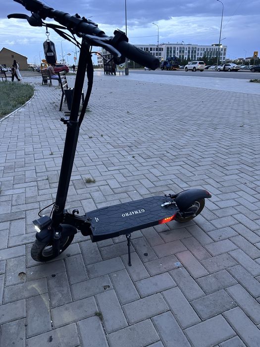 Электрический самокат модель: GTM4PRO