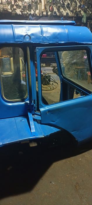 Продам маленькую кабину мтз