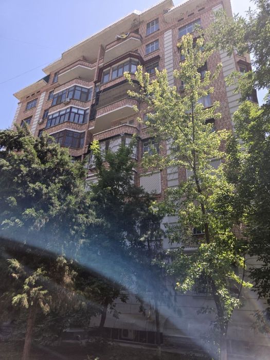 Продается нежилое помещение