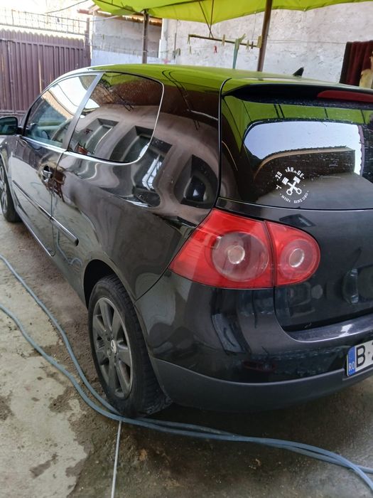 Vând golf 5 2007 Sport TDI Automată 2 uși