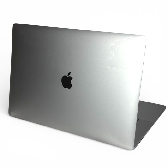 Macbook Pro 15 2018 i7 2,2Ghz 32RAM 1TB 100% Battery! 1 Cycle!