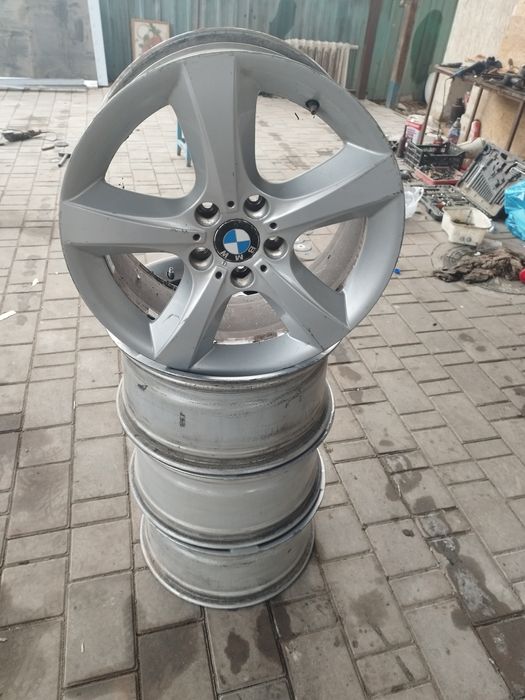 Продам диски на БМВ е 39 х5 е 34