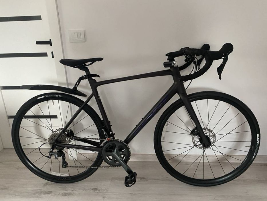 Bicicleta cursiera Giant Contend SL2