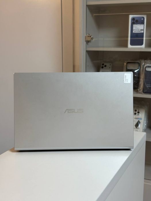 Asus i5/10, SSD 512GB, 67% | т163211