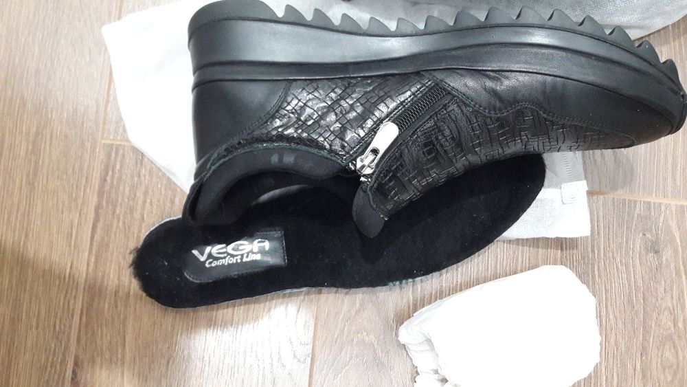 Предлагаем вам обувь.