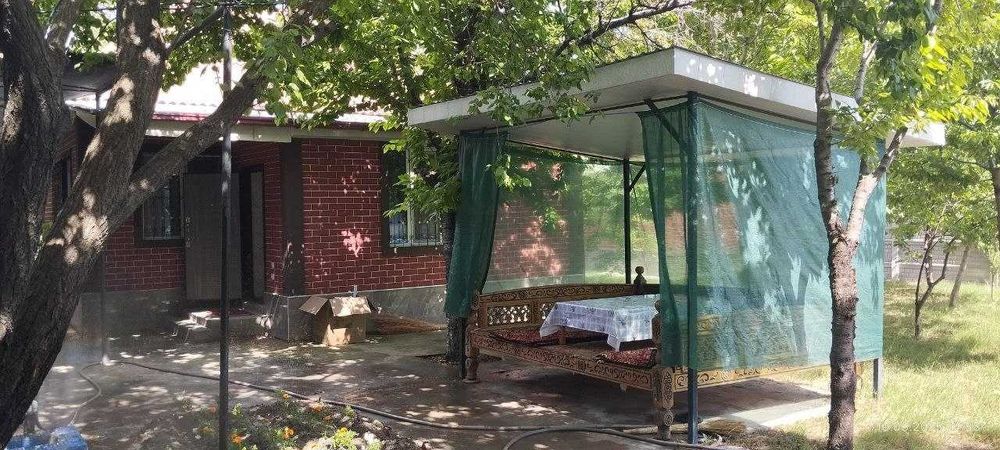Продаётся дача Янгиюльский район, поселок Ветеран.