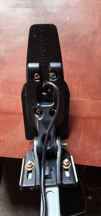 Эхолот гармин  в хорошем состоянии