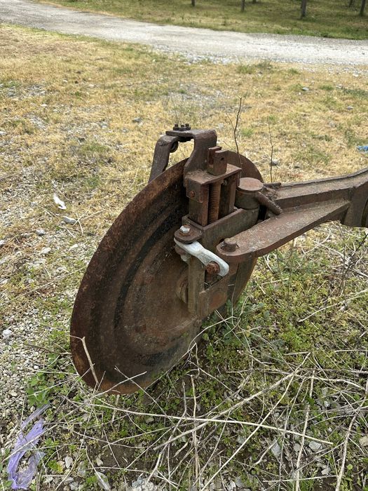 Dislocator de rand pomi fructiferi plug scos pomi