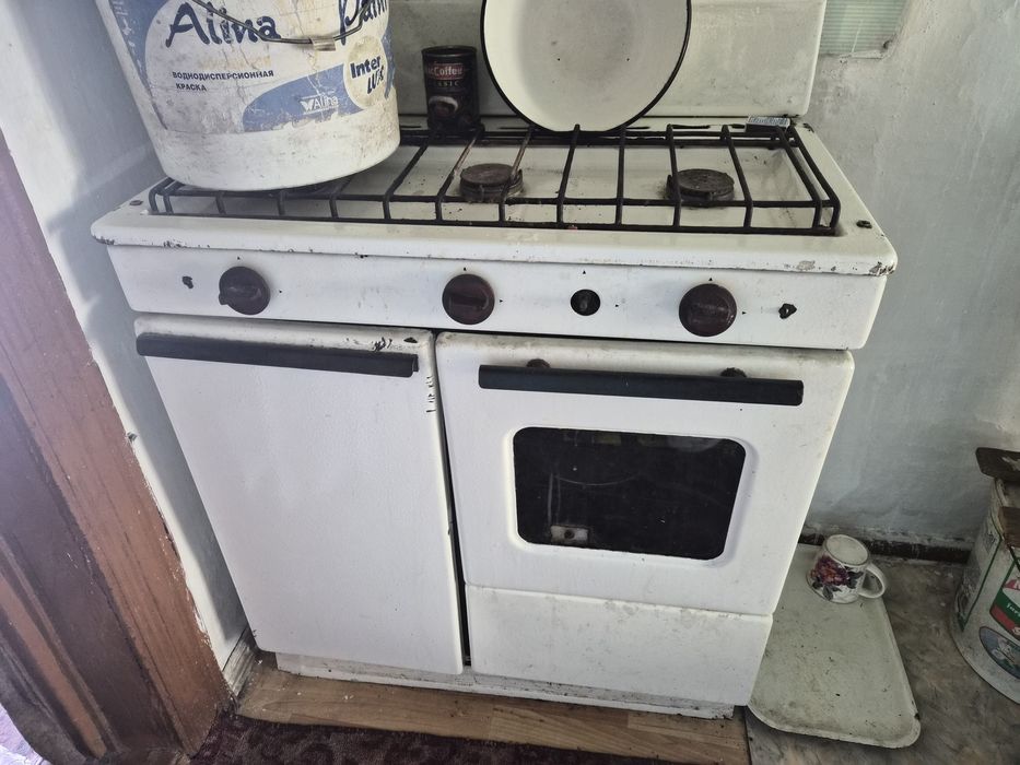 Газ плита ,ссср.духовка рабочая.