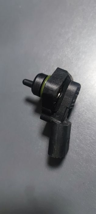 senzor temperatura aer admisie BOSCH 0 281 002 177