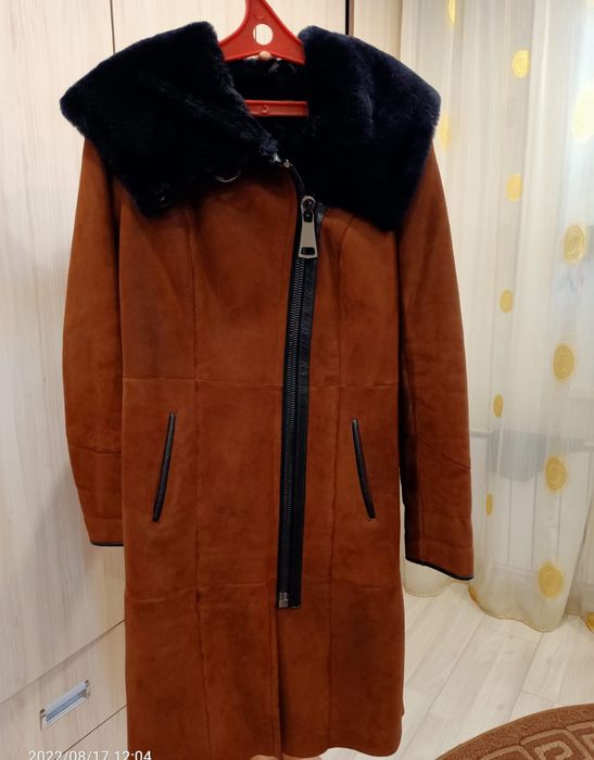Дубленка  коричневая