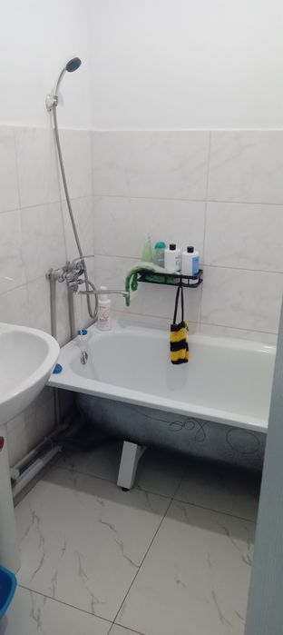 Продам 2х комн  квартиру в городе Семей