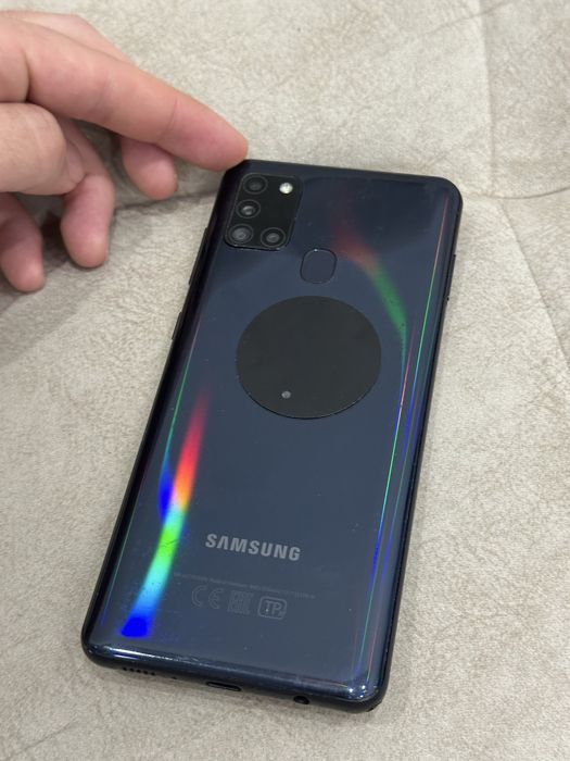 Продам самсунг а21