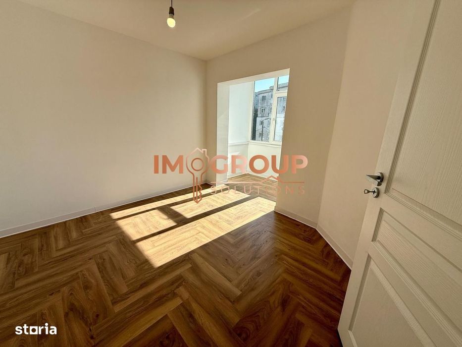Nicolina 1 - Etaj 2 - Bloc 1984 - Apartament Cu 2 Camere Decomandat
