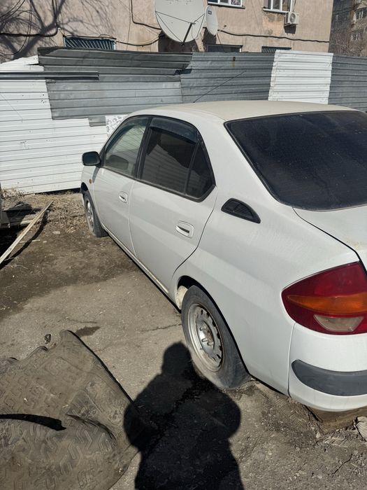 Тойта приус 1999 года