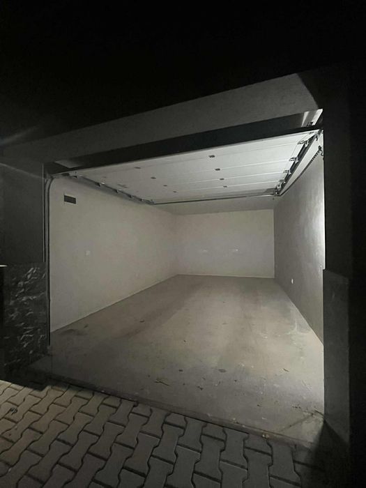 Гараж, под наем, ж.к Зона Б-5-3