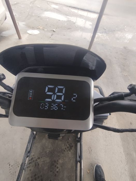 Eliktro skuter 6 ta akulyatorli