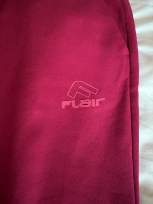 Цикламено долнище Flair