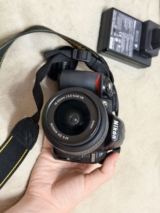 Nikon D3100 + объектив 18–55 мм