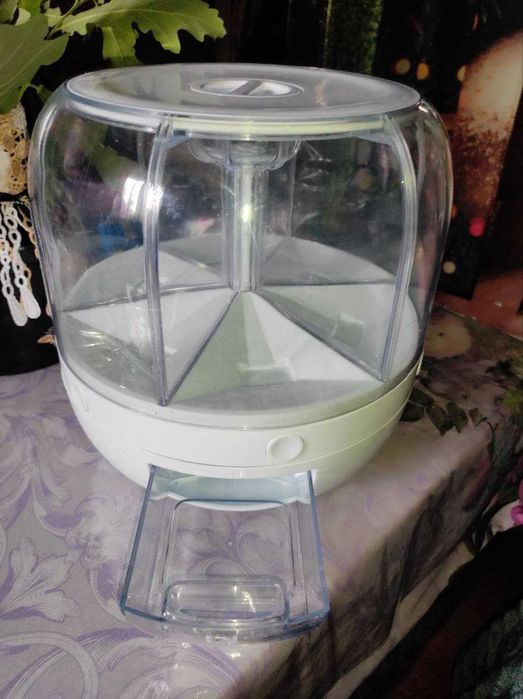 продам диспенсер- контейнер для круп