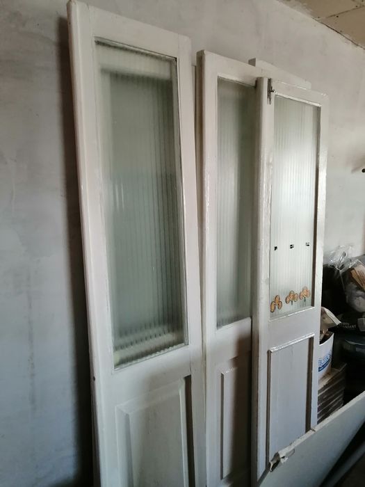 двери белые,дерево,б/у