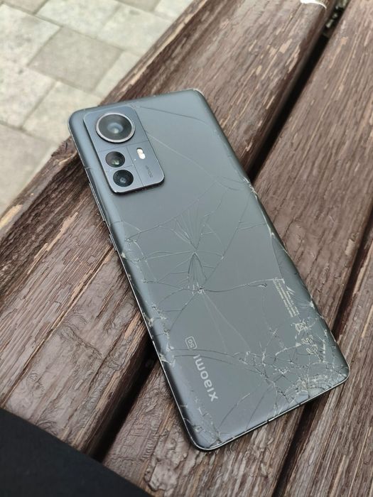 Xiaomi 12 pro...