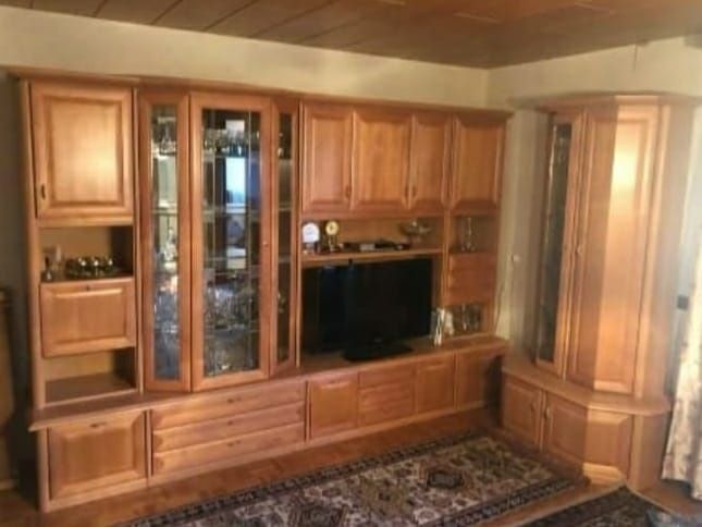 Mobilă Living adusă din Germania. Ideală pentru un Living spațios.