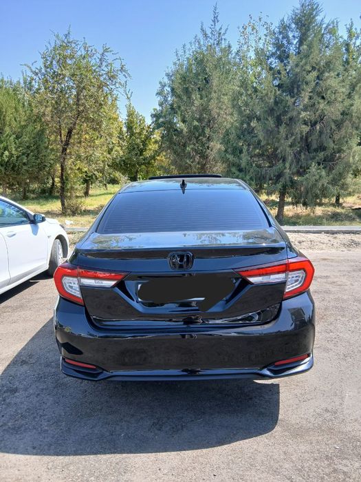 Honda Crider Sotiladi