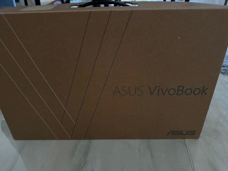 Asus Vivo Book ca nou