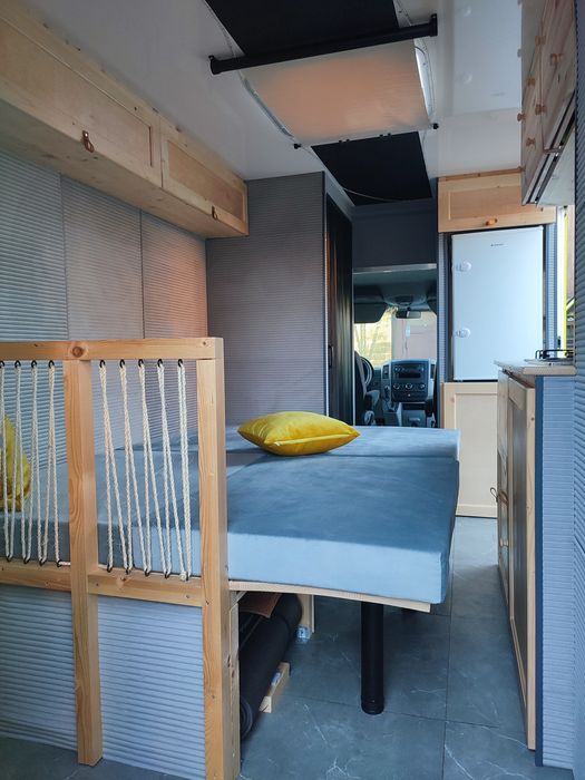 Vând autorulotă M1