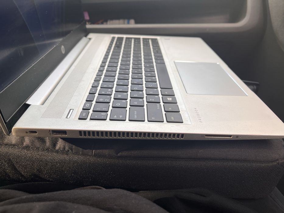 Продам ноутбук HP