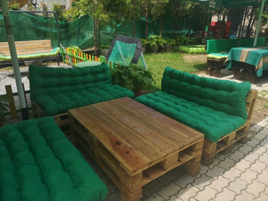 Изработка по поръчка на въгланици, сенници и други