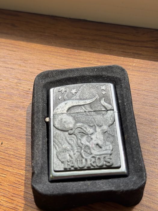 bricheta zippo zodiac