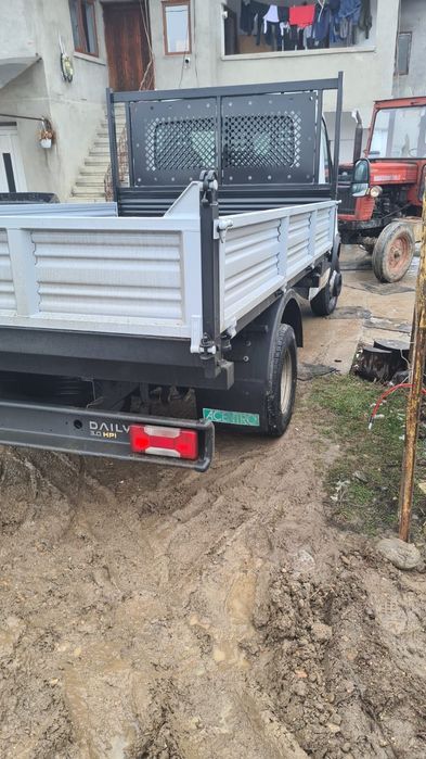 Vând Iveco daily 65C basculabil
