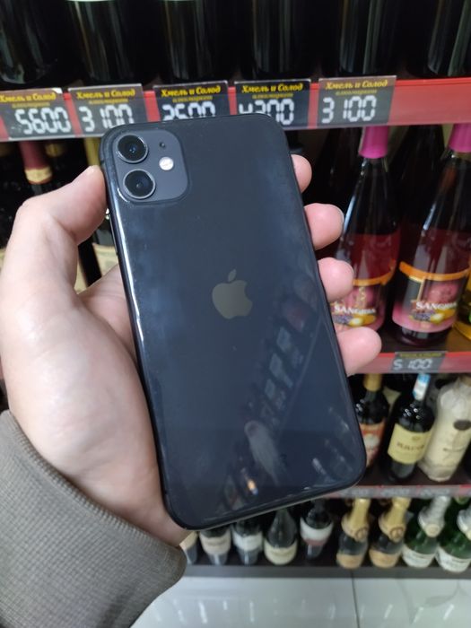 Продам iPhone 11.128gb.77%