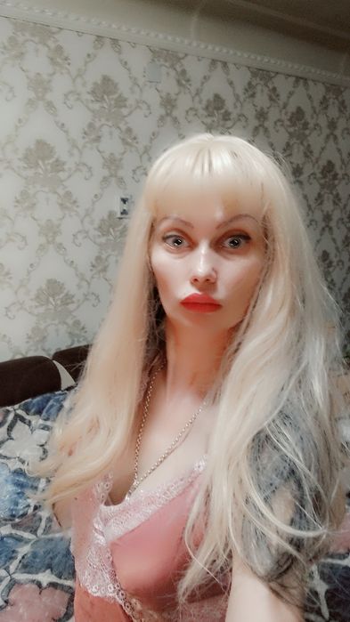Продаётся блонд  парик