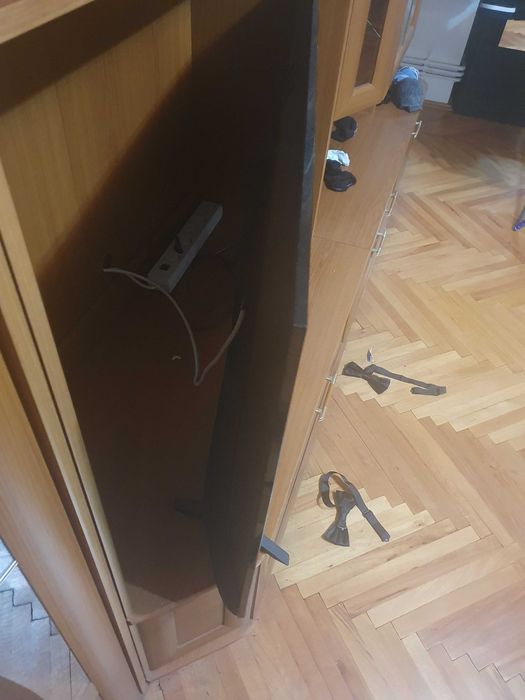 Plasma hisense folosita 2 luni diagonala 80 cm