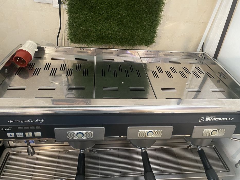 Aparat de cafea nova simoneli