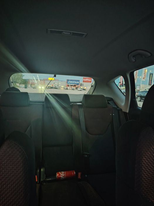 Vând Seat Altea 2005