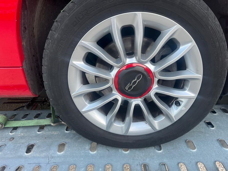 Dezmembrez fiat 500L 2013 150.000km