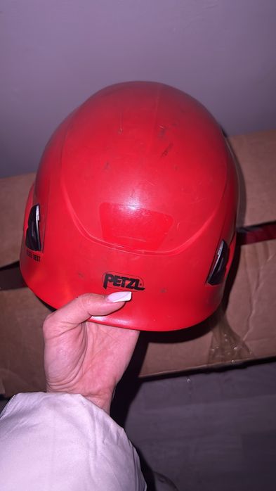 КАСКА альпинистская Petzl