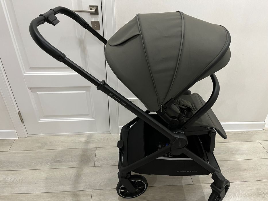 Продам коляску Kidilo