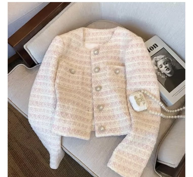 Продам костюм 6000 мың тг