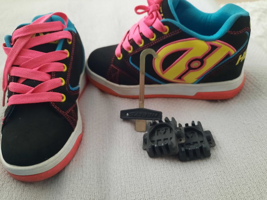 Кроссовки Heelys