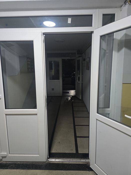 Inchiriez apartament 2 camere