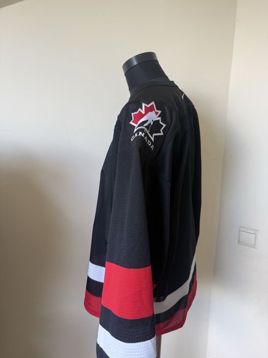 Tricou hochei , autentic